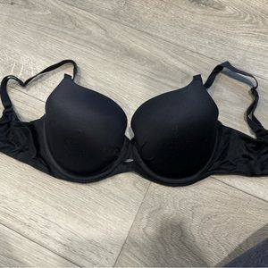 Victoria secret Lined Demi 32DD